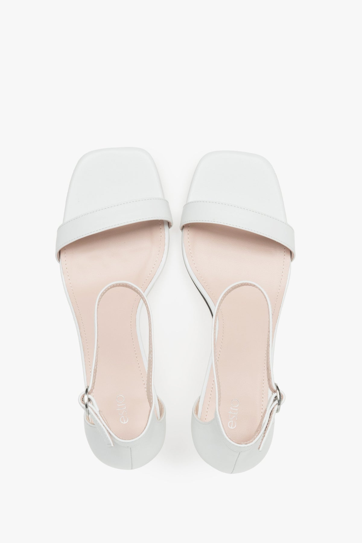 Elegante weiße Damensandalen von Estro, gefertigt aus echtem Leder und mit modernem Trichterabsatz.